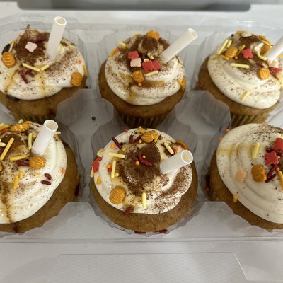 Cupcakes 1/2 Dozen