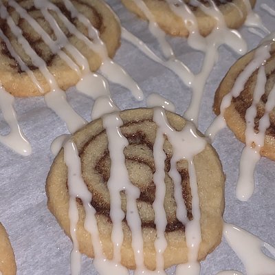 Cinnamon Roll Cookies
