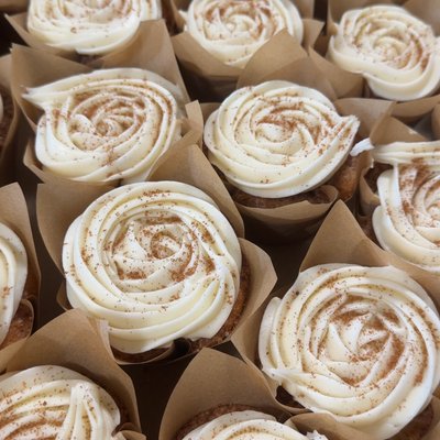 Custom Cupcakes 