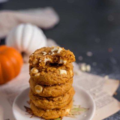 Bag Of Pumpkin White Chocolate Minis