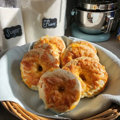 Cheddar Herb Bagels