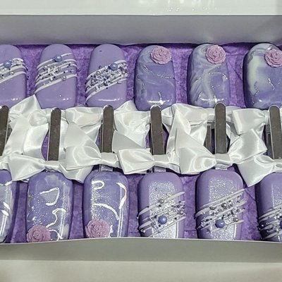 Cakesicles (Per Dozen)