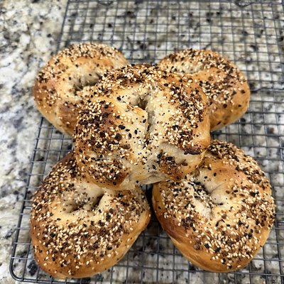 Everything Bagel (4 Per Pack) 
