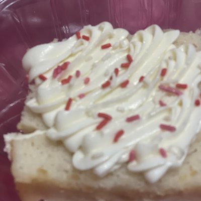Vanilla Cake Slice