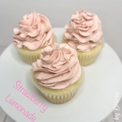 Strawberry Lemonade Cupcakes