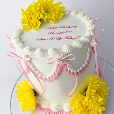 Round cake