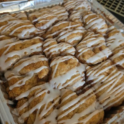 Sourdough Cinnamon Roll Focaccia 