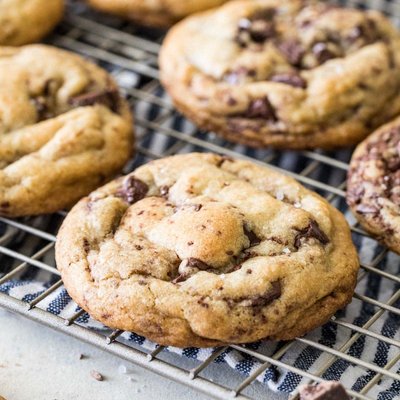 Brown Butter Chocolate Chip Cookies 6ct