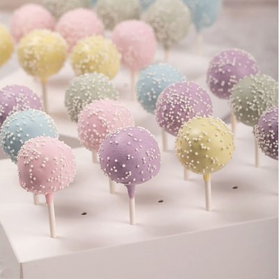 Easter Cake Pops 