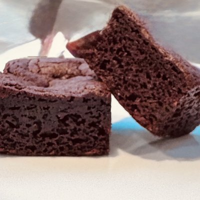 GLUTEN FREE BROWNIES