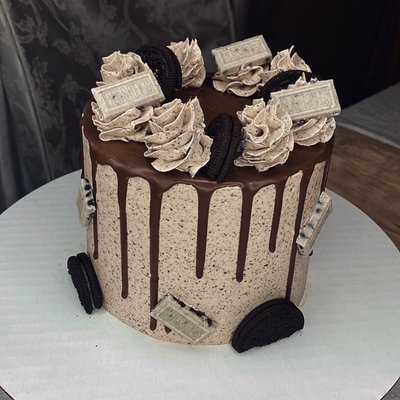 Cookies & Cream Cake
