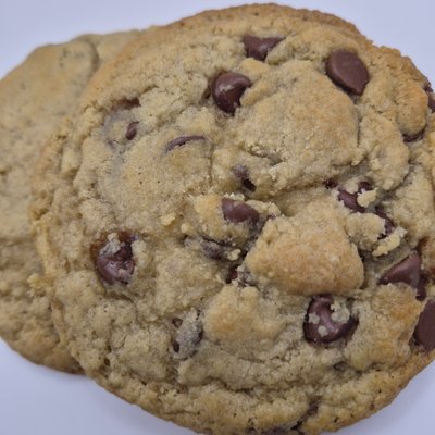 12 Count Chocolate Chip Cookies