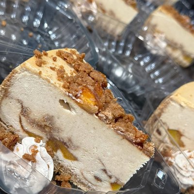 Peach Bourbon Streusel Cheesecake 
