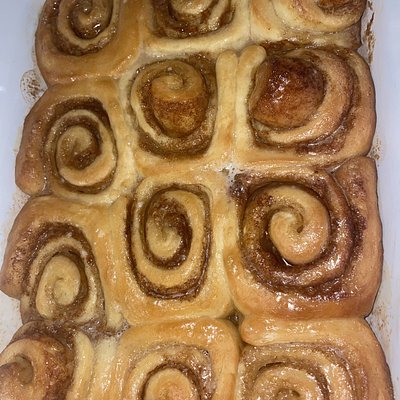 Cinnamon Rolls 