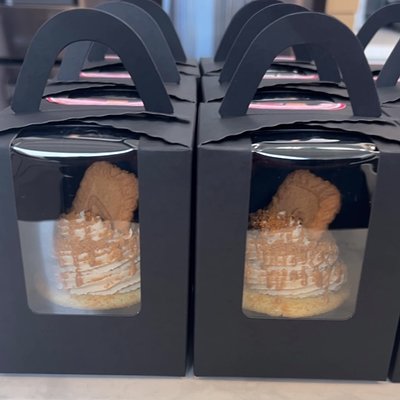 Individually Wrapped Cupcakes