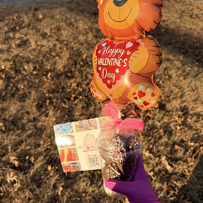 Valentine’s Day  Strawberry Ballon Cup (pick Ballon) 