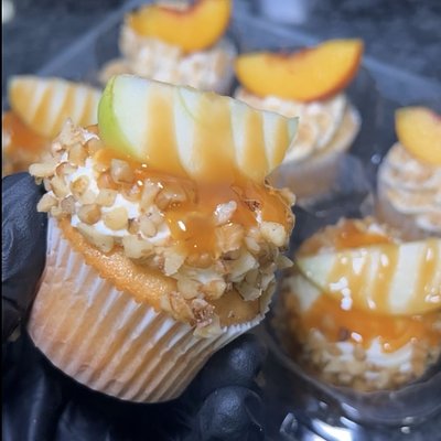Caramel Apple Cupcakes