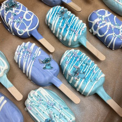 Cakesicles