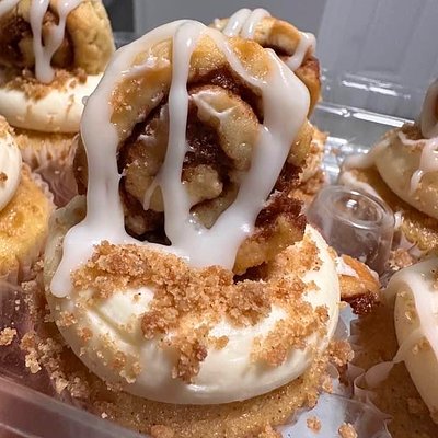 “C” Buns 