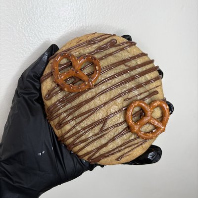 Nutella Stuffed Cookie