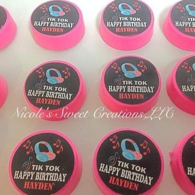 Theme Chocolate Covered Oreos
