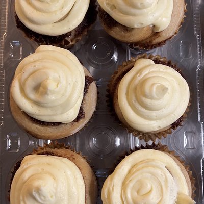 Mini Cinnamon Rolls 6pk