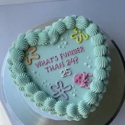 SpongeBob Heart Cake 