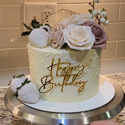 6 Inch Circle Cake