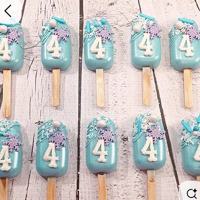 Cakesicles