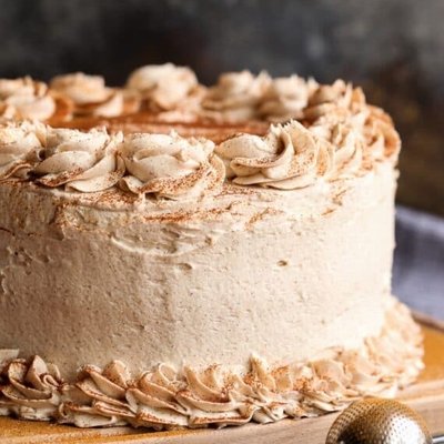 Beyond Basic 8" Cake