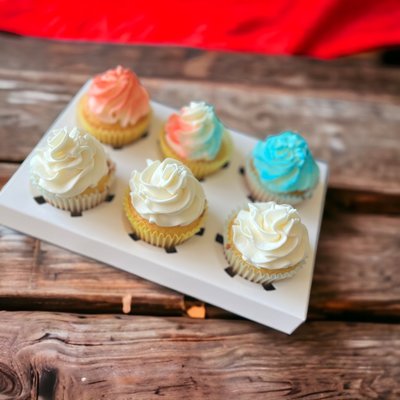 Vanilla Cupcakes 6