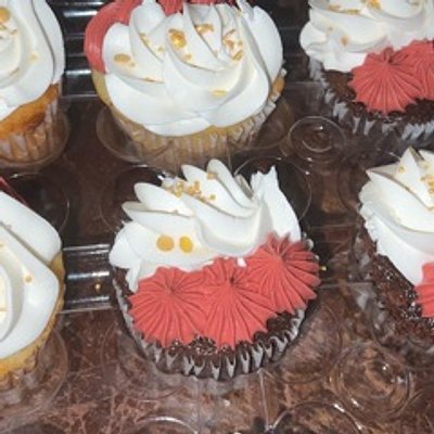 Cupcakes  Per Dozen (12) Basic One Color Only 