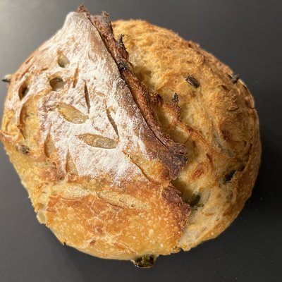 Jalapeño Cheddar Sourdough