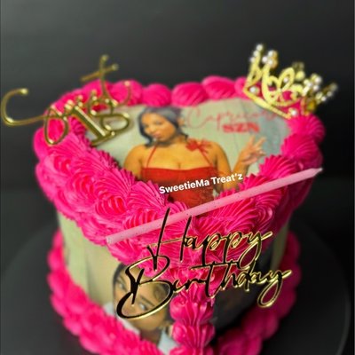 Classic/Custom Heart Cake