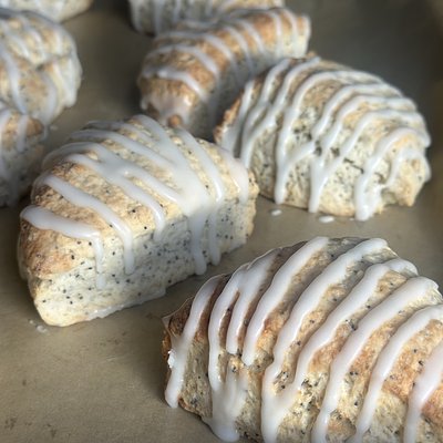 Sourdough Scone Box (6)