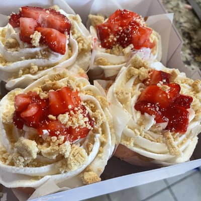 Jumbo cupcakes with filling