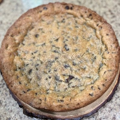 Chocolate Chip Cookie cake 8” 