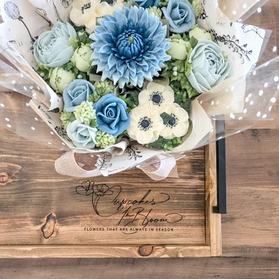7 Cupcake Bouquet