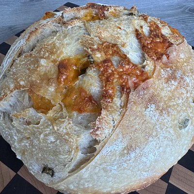 Jalapeño Cheddar Sourdough 