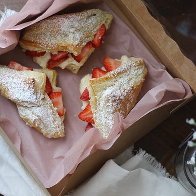 Strawberry Croissant