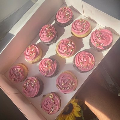 customized cupcakes