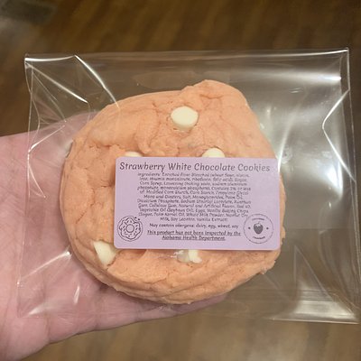Strawberry White Chocolate Cookies