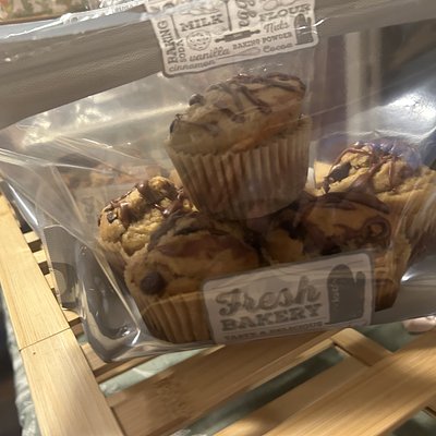 Banana Chocolate Chip Peanut Butter Drizzle 6/$12