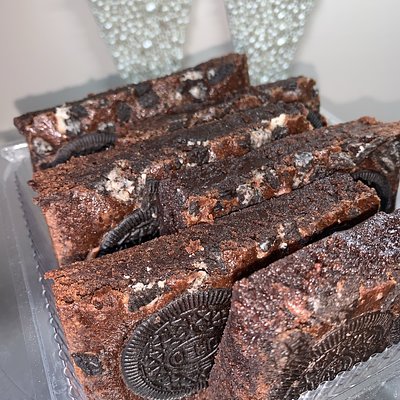 Large Gourmet Brownies