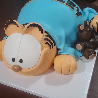 Custom Sculpted Cake