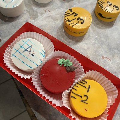 Chocolate covered oreos - pucks- 