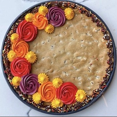 9” Deluxe Cookie Cake