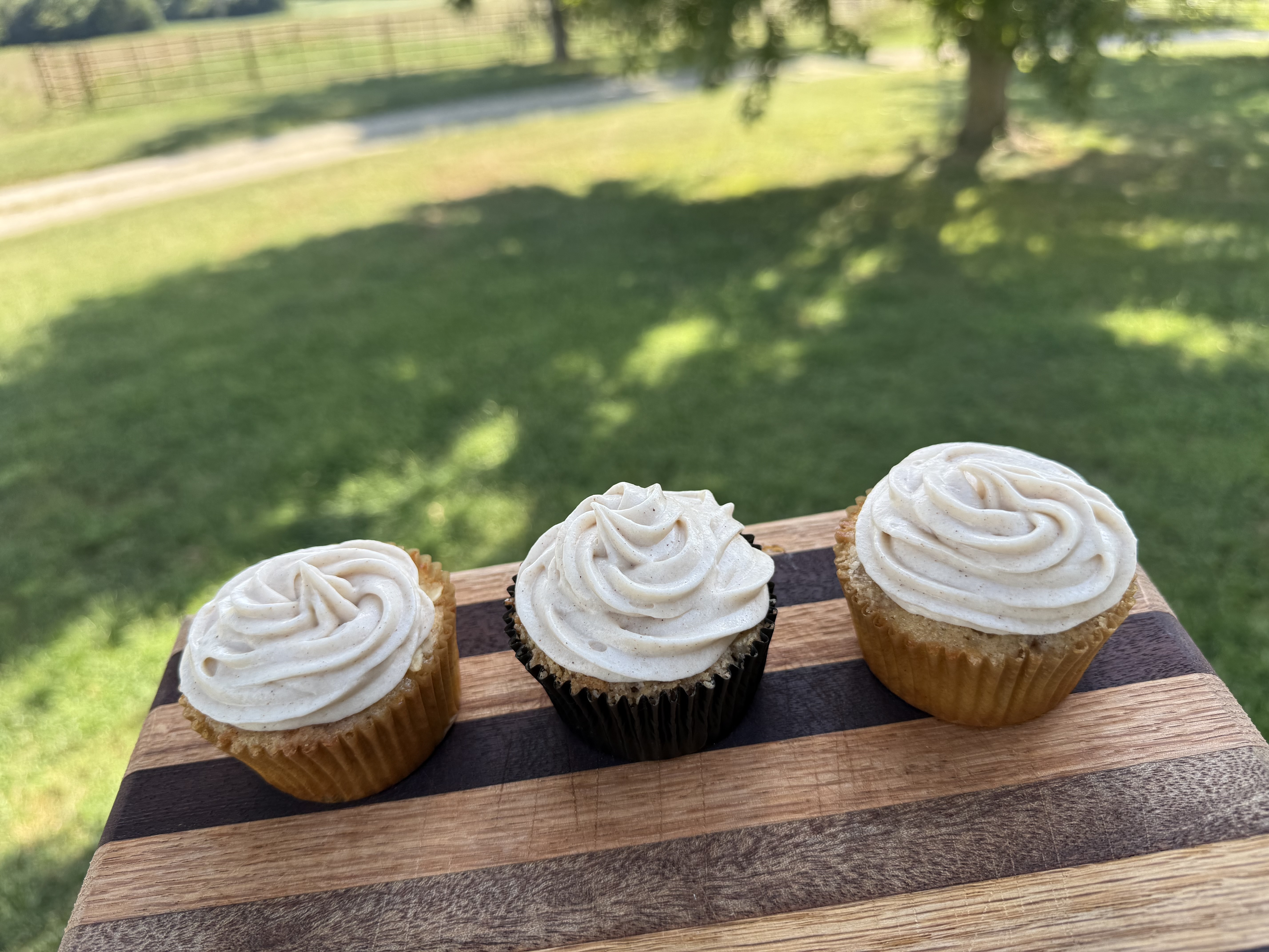 1/2 Doz. Apple Crisp Cupcakes 