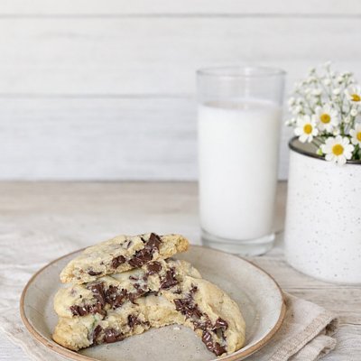 XL Cookie Box - 4 Cookies