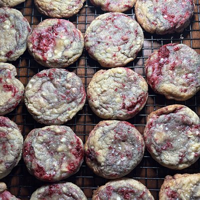 Loaded Raspberry White Chocolate (6)